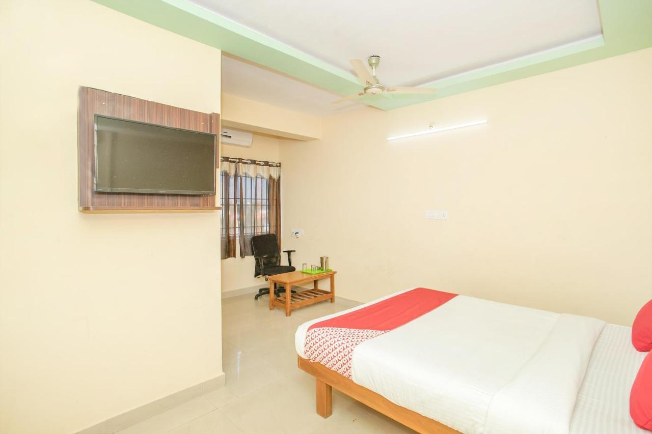 Hotel Oyo 10291 Sri Venkatadri Residency Bangalore Exterior foto