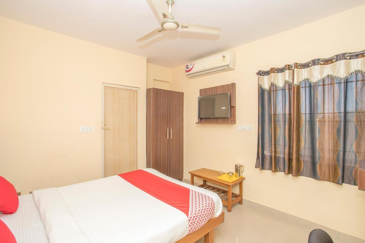 Hotel Oyo 10291 Sri Venkatadri Residency Bangalore Exterior foto