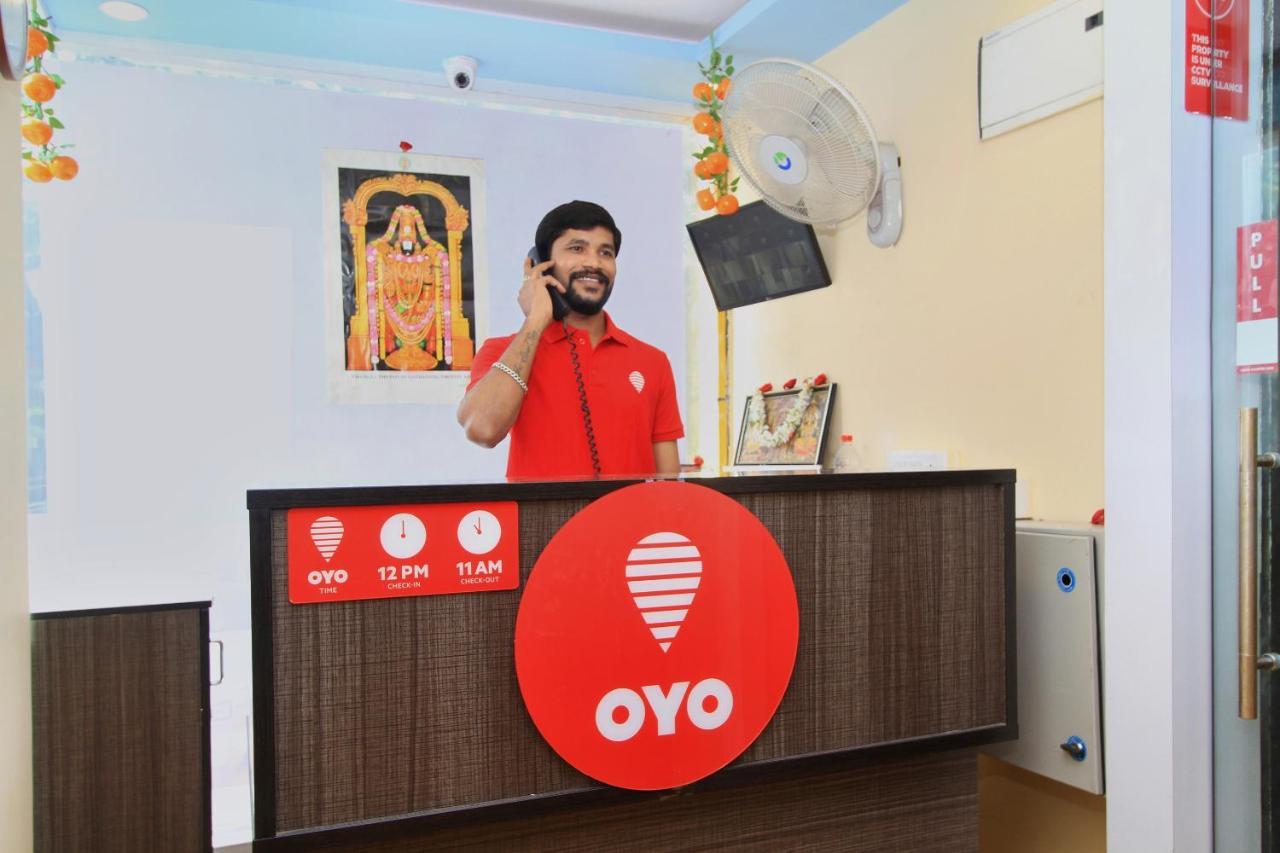 Hotel Oyo 10291 Sri Venkatadri Residency Bangalore Exterior foto